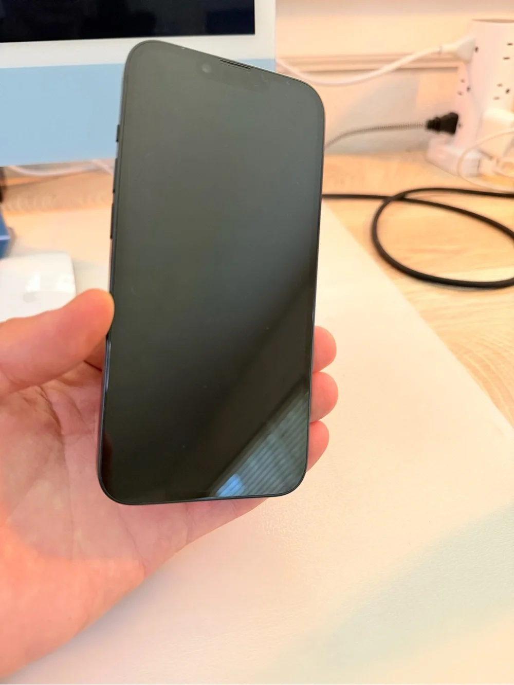 UNLOCKED Apple iPhone 14